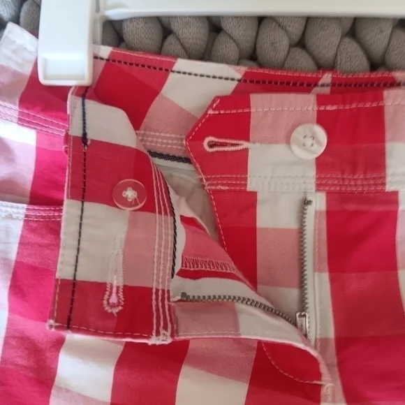 NWT Women's Tomy Hilfiger checkered shorts size 0 - Picture 4 of 6